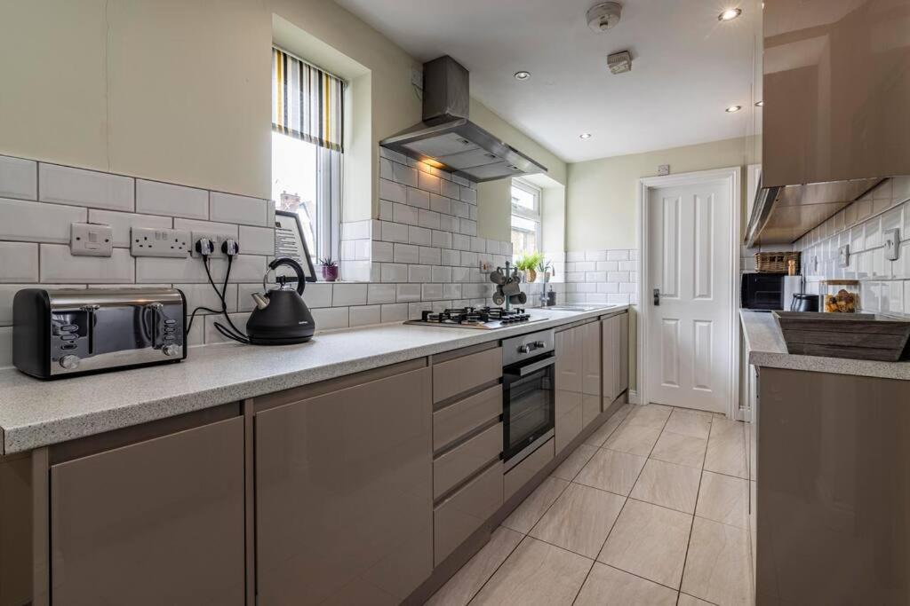 Dovecote House Beeston Private Parking 15Mins From Nottingham City Centre Close To Qmc Hospital Luaran gambar